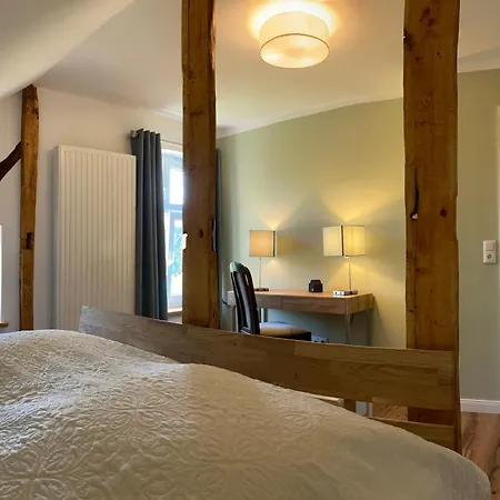 Elbferienhaus - Gemeinsames Urlauben An Der Elbe Mit Privaten Badesee - Alles Inklusive بيت للعطل *
