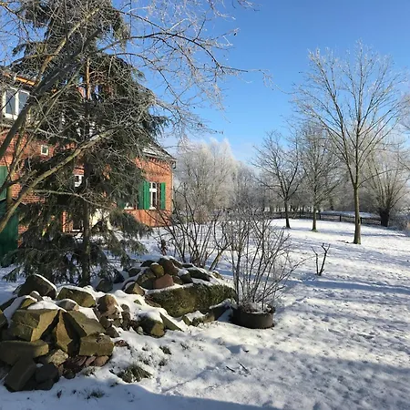 Elbferienhaus - Gemeinsames Urlauben An Der Elbe Mit Privaten Badesee - Alle Inklusive Holiday home *